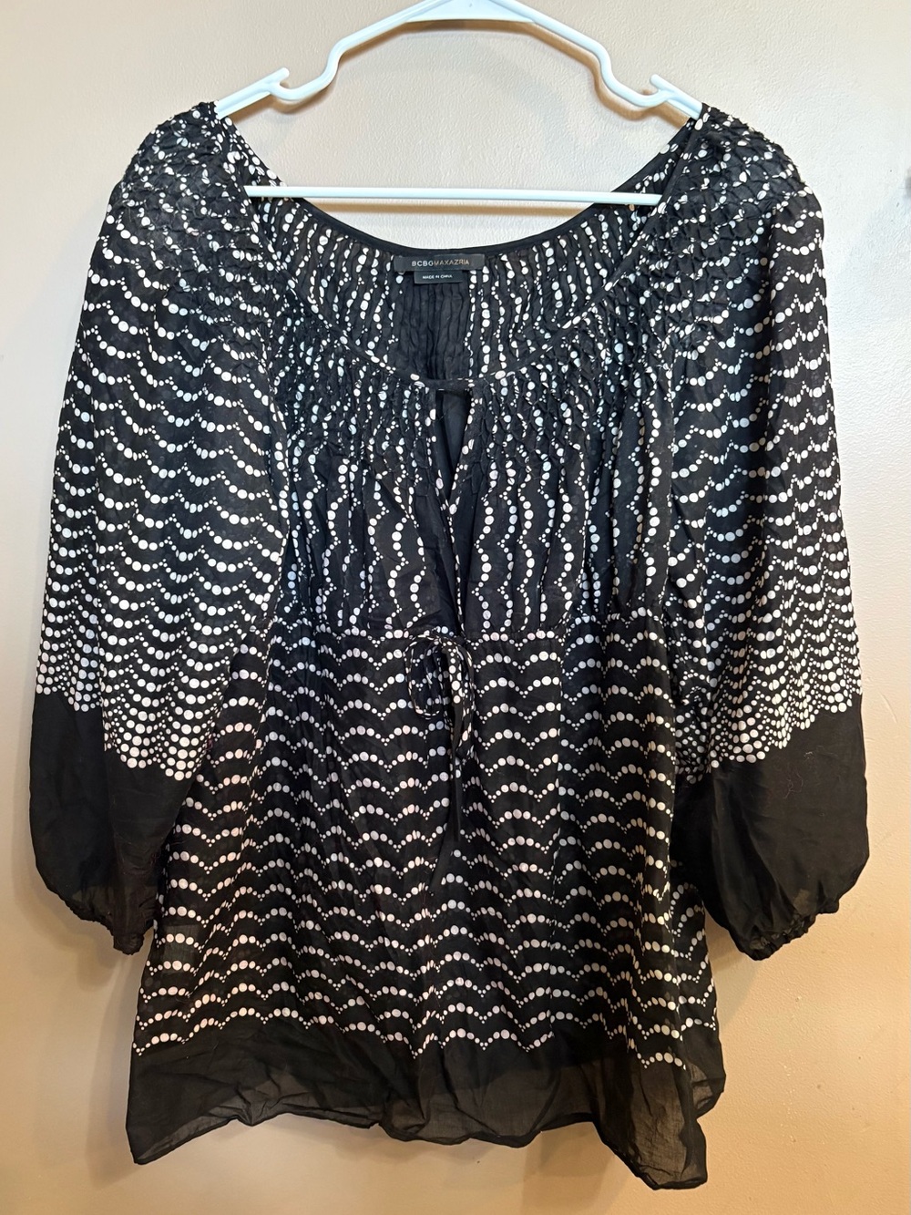 BCBG MaxAzria Bohemian-inspired sheer black white tunic blouse size medium